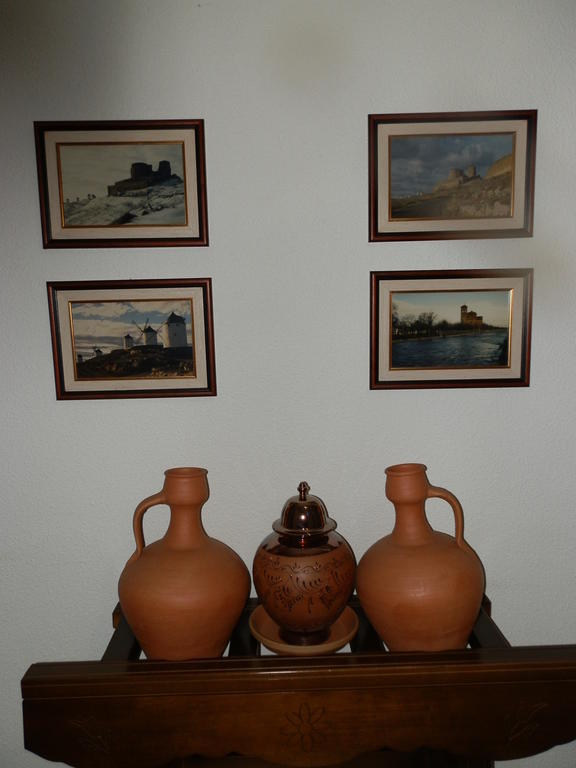 Hostal San Poul Консуэгра Экстерьер фото