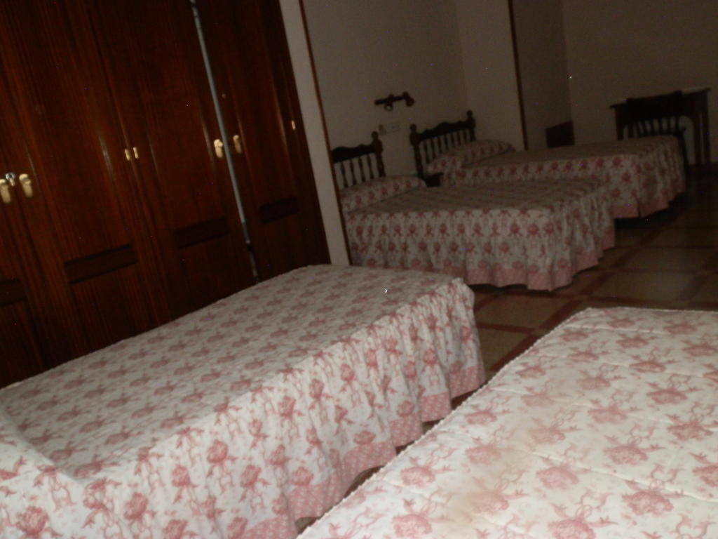 Hostal San Poul Консуэгра Номер фото