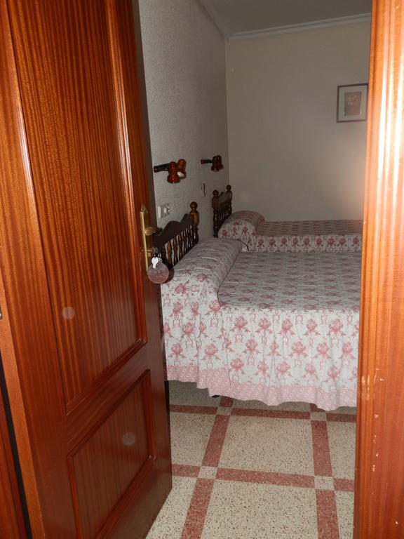 Hostal San Poul Консуэгра Номер фото