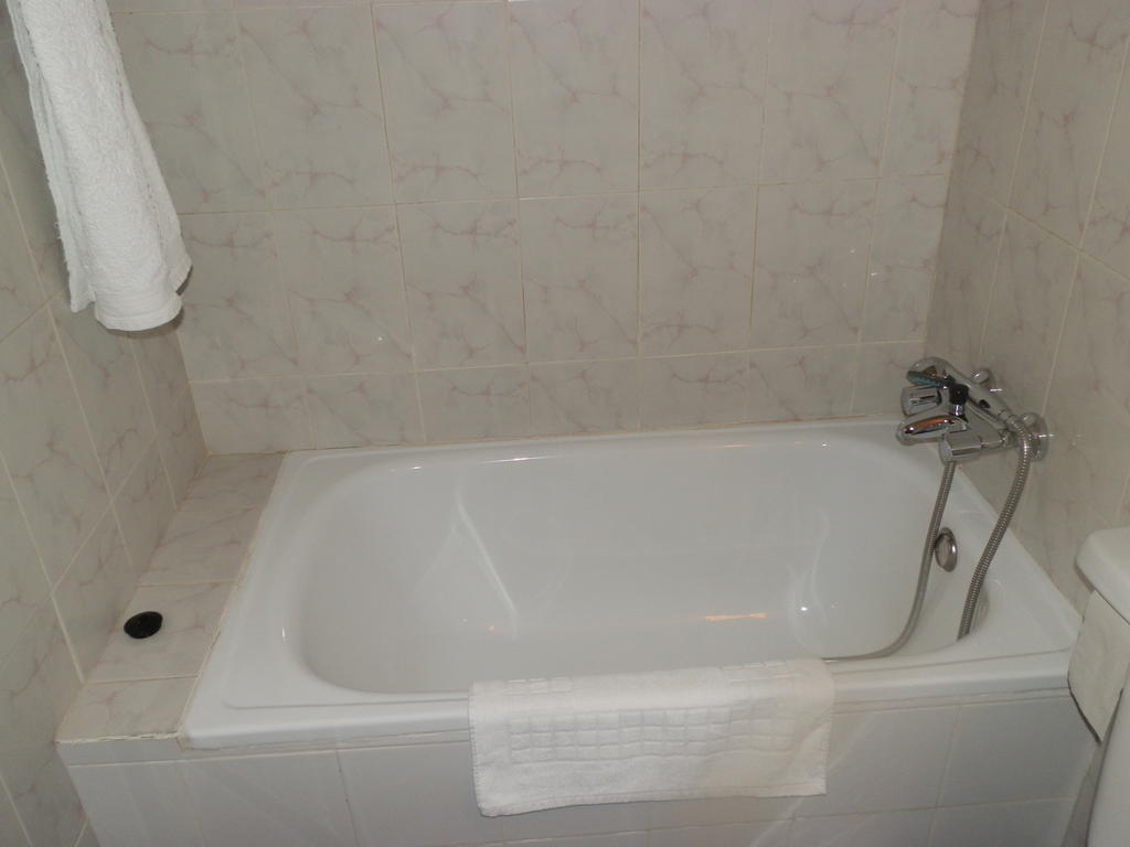 Hostal San Poul Консуэгра Номер фото